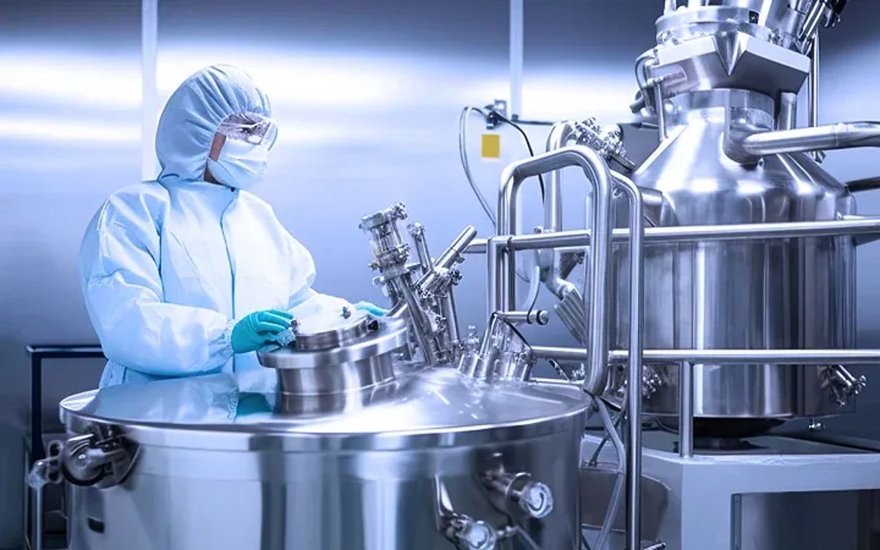 Scientist and bioreactor using Hamilton sensor
