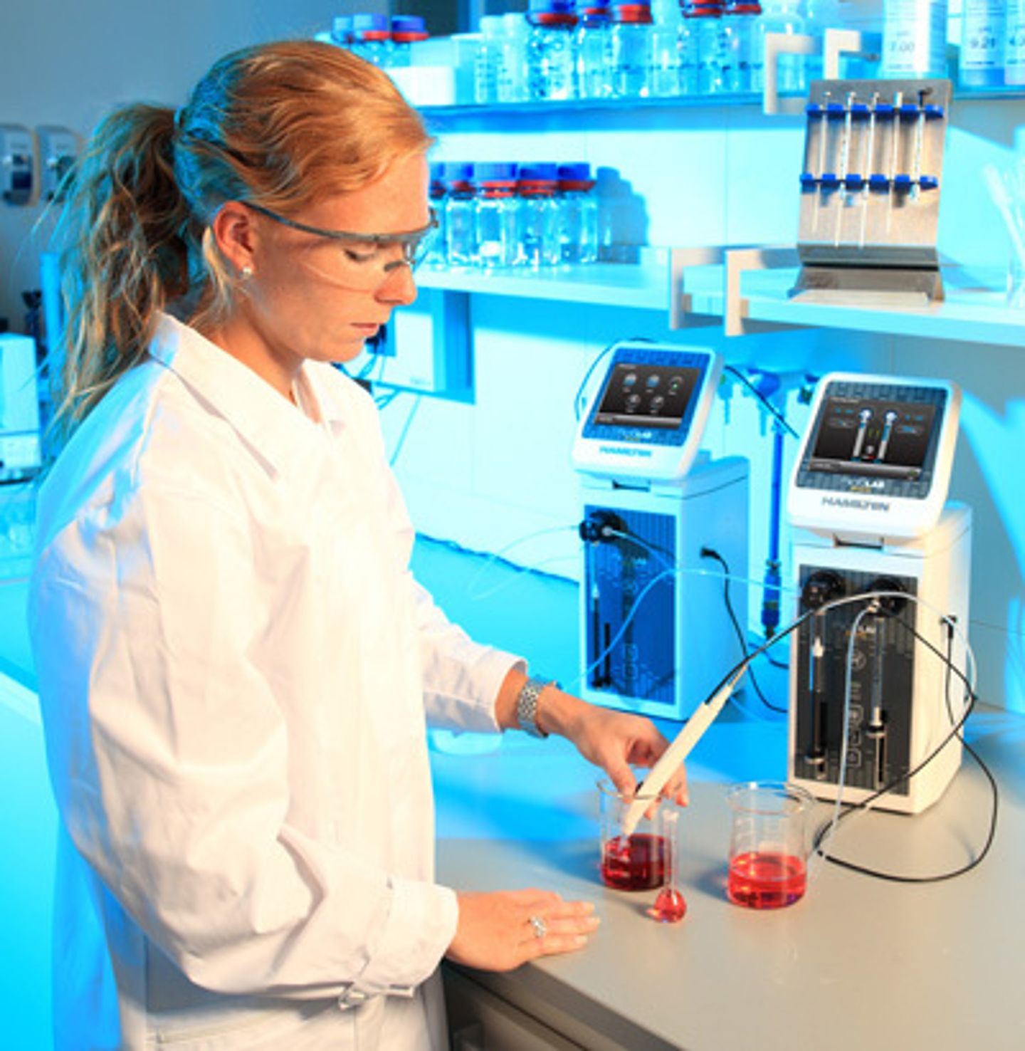 Microlab 600 semi-automated dilution dispensing