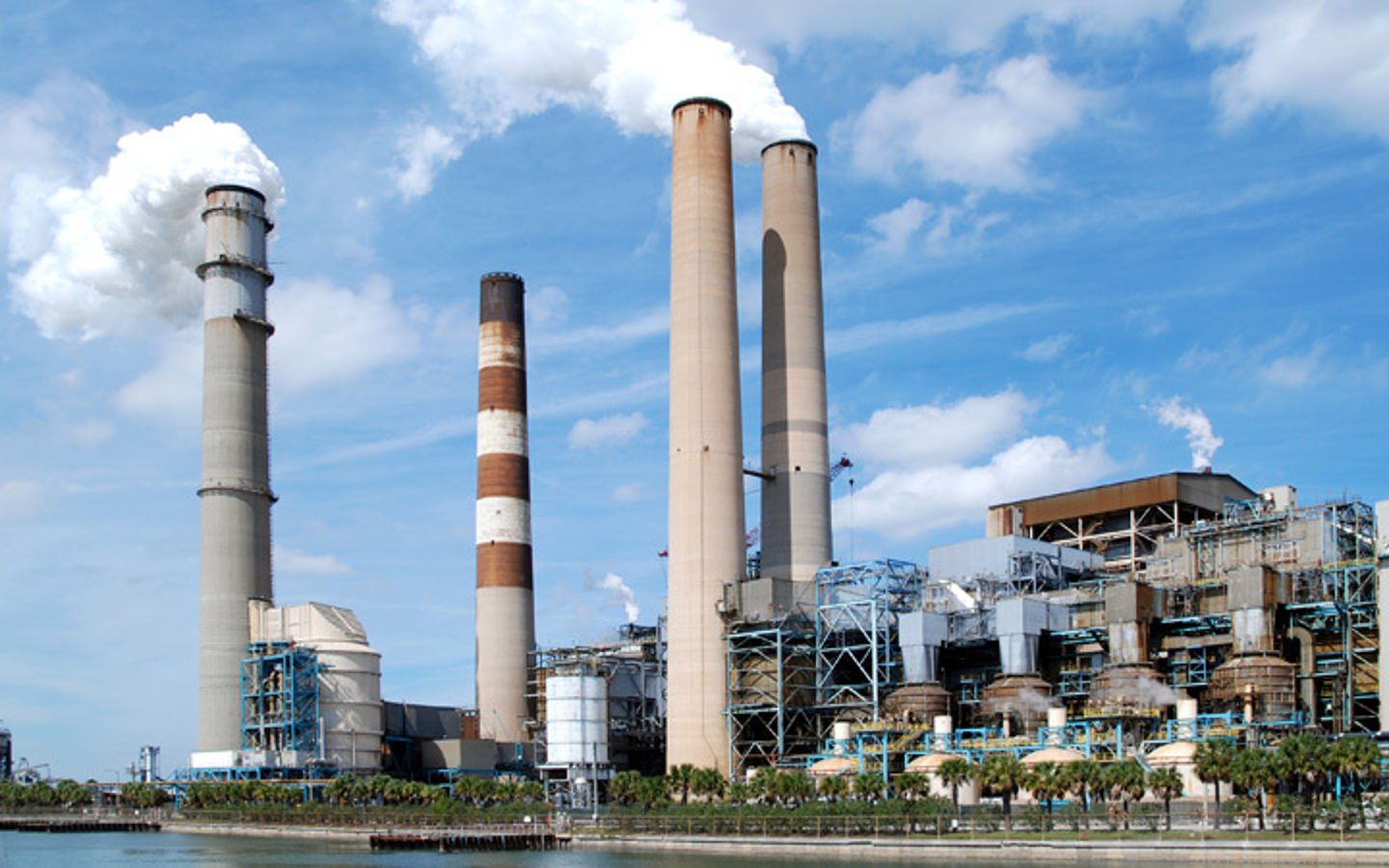 Power generation monitoring solutions