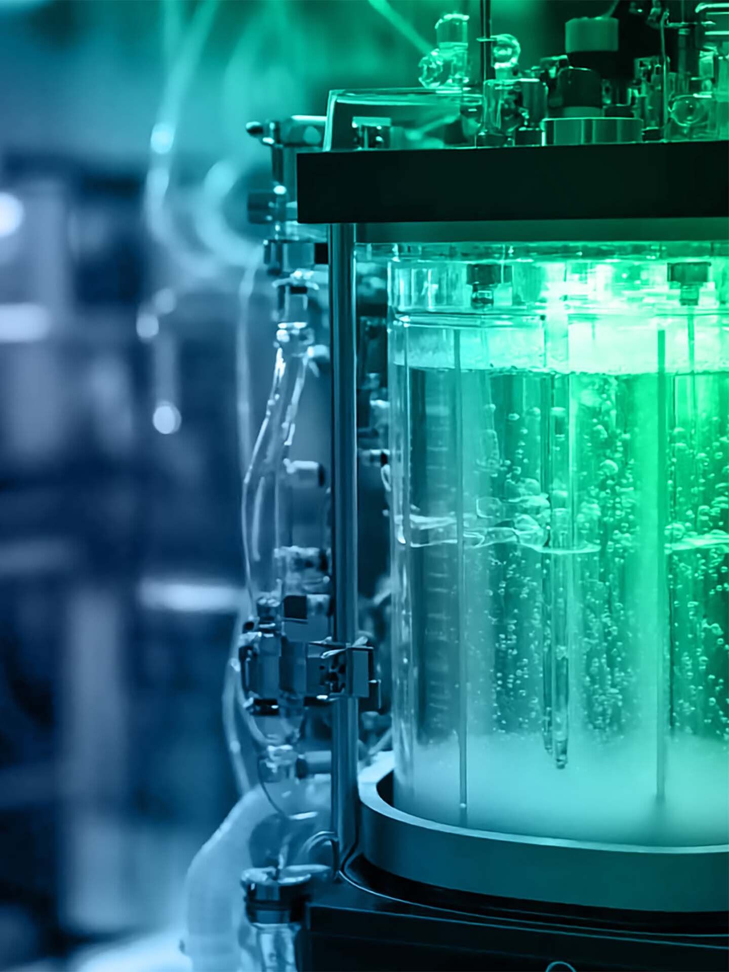 Media preparation bioreactor