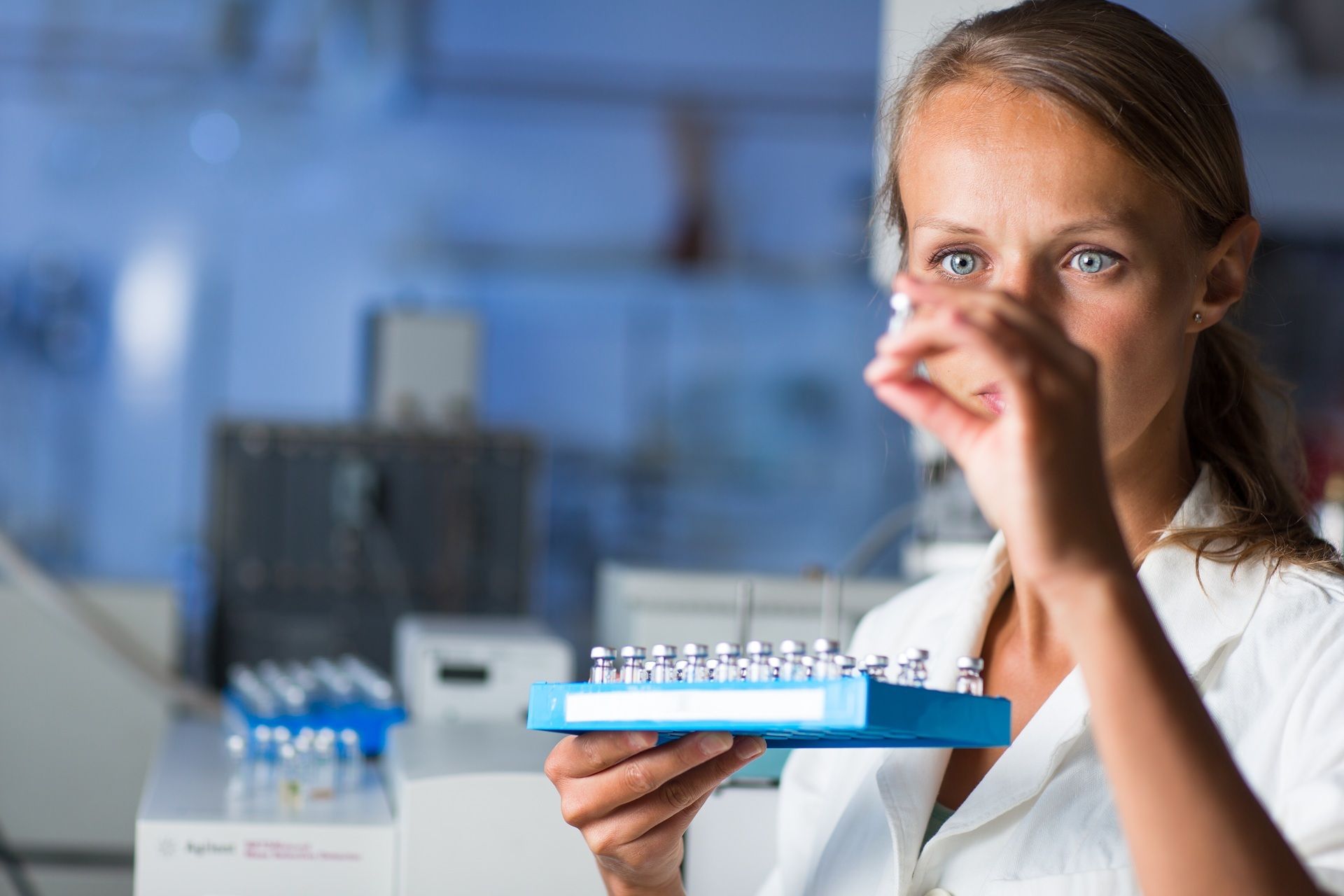 Therapeutic development through lab automation