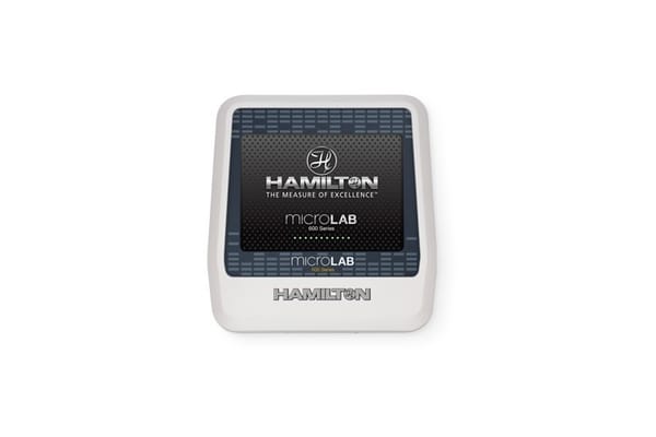 Hamilton microLAB 600 Series controller unit, white enclosure with dark branded front panel